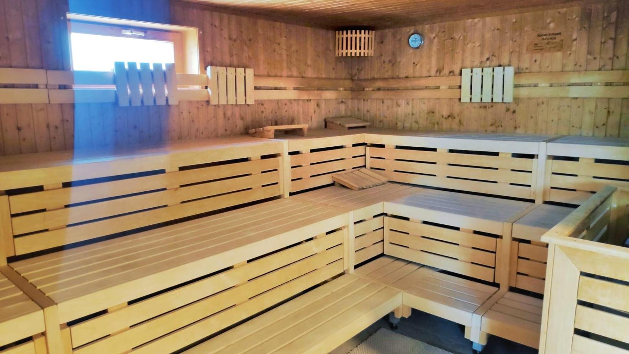 Relax-Red Mit Pool Und Sauna シャイデック エクステリア 写真